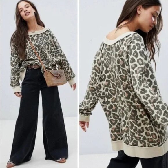 Free People Sweaters - Free People Go Get On Oversized Leopard Pullover Sweatshirt, Sz M, EUC